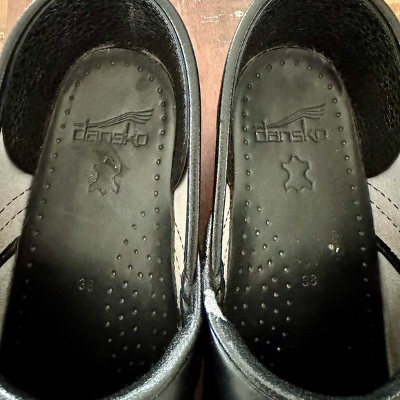 Dansko Black Leather Women's Professional Clogs Size 38 - Picture 7 of 8